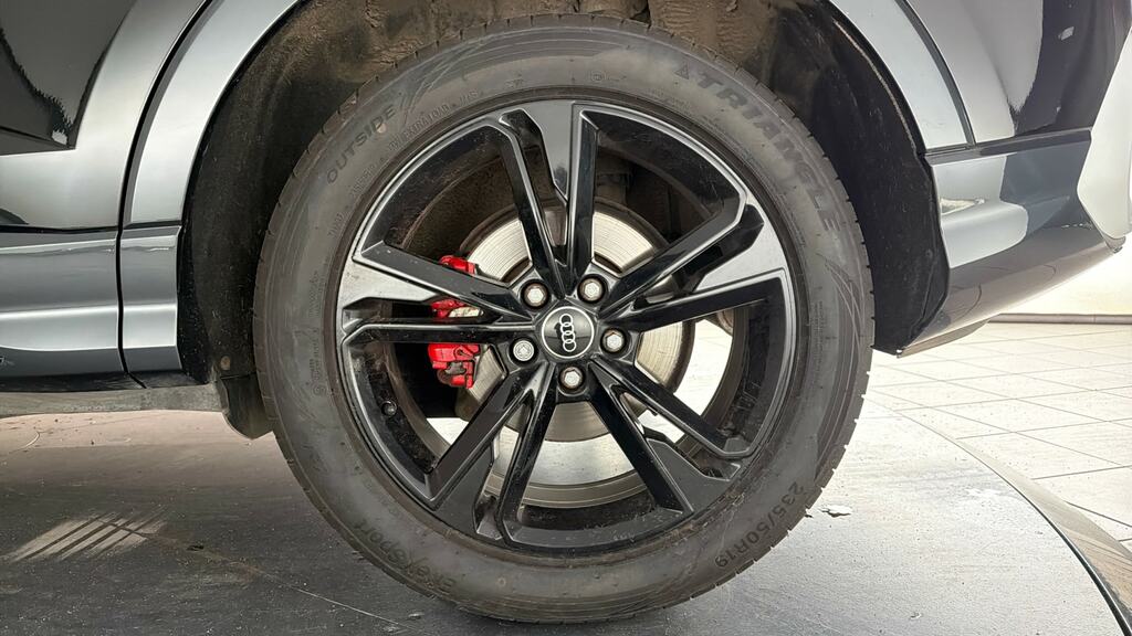 Audi Q3 Tfsi S Line Grey #25