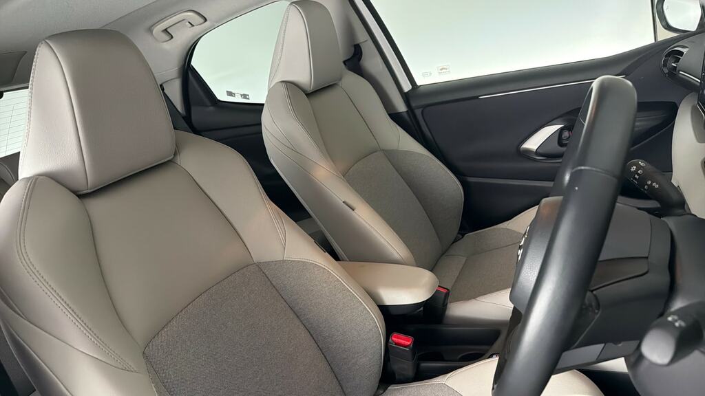 Toyota Yaris Design Grey #10