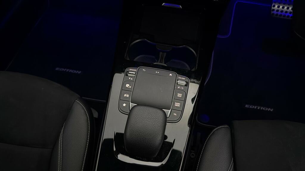 Mercedes-Benz A Class Hatchback Black #19