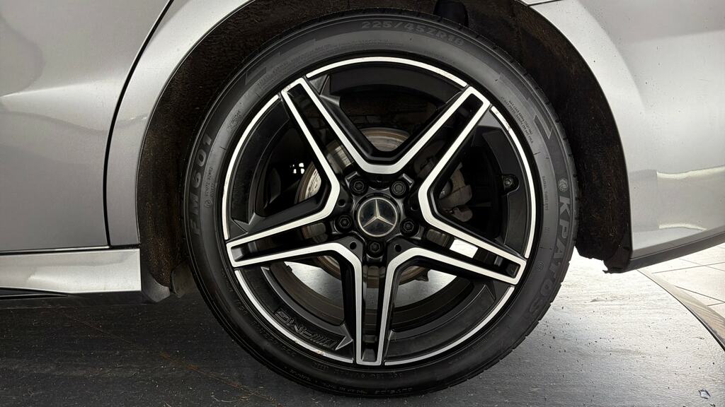 Mercedes-Benz A Class Hatchback Black #25