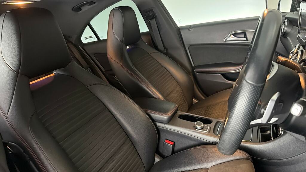 Mercedes-Benz CLA Class Cla 220 D Amg Line Grey #10