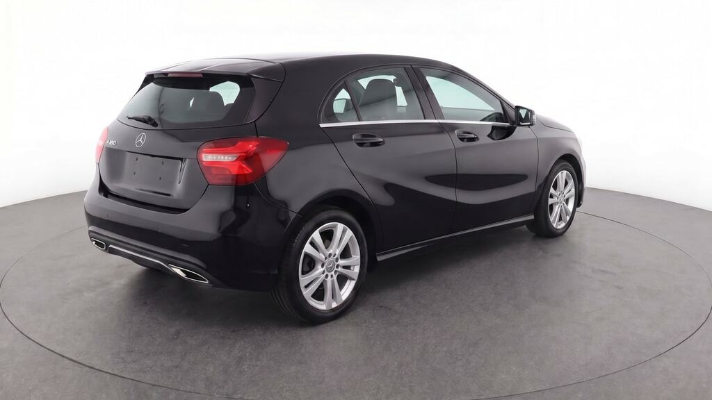 Mercedes-Benz A Class Se Red #4