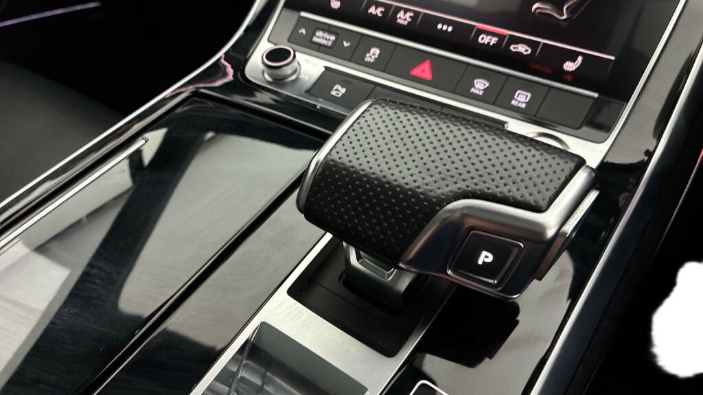 Audi Q7 3.0 Tfsi V6 55 Black #14