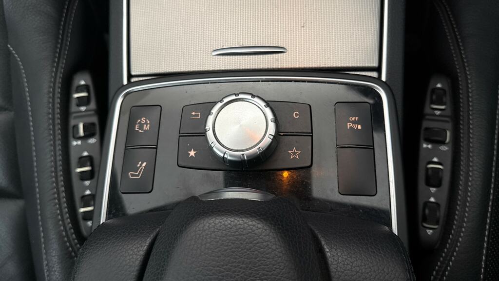 Mercedes-Benz E Class E250 Se Cdi Blue #23