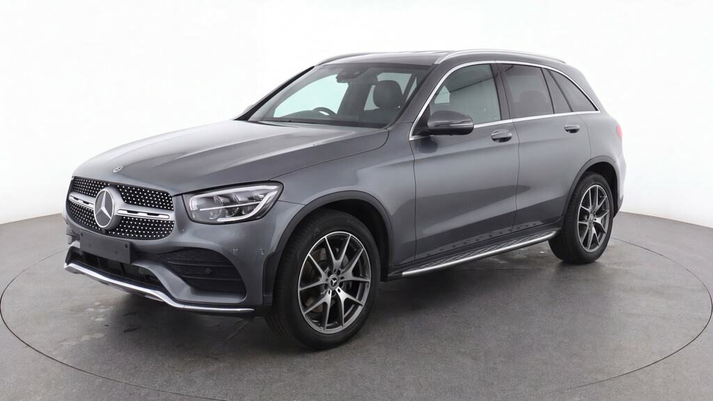 Mercedes-Benz GLC Class Glc 300 4Matic Amg Line Black #2