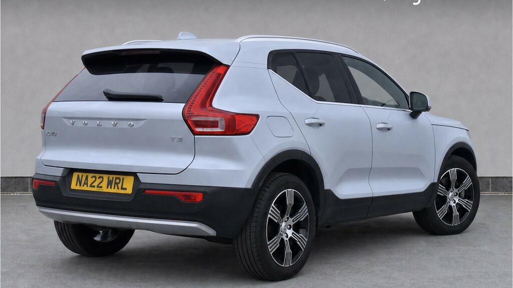 Volvo XC40 1.5 T3 163 Inscription NA22WRL Silver #4