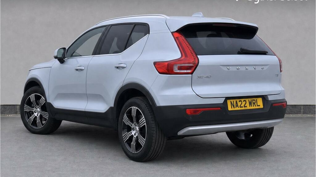 Volvo XC40 1.5 T3 163 Inscription NA22WRL Silver #3