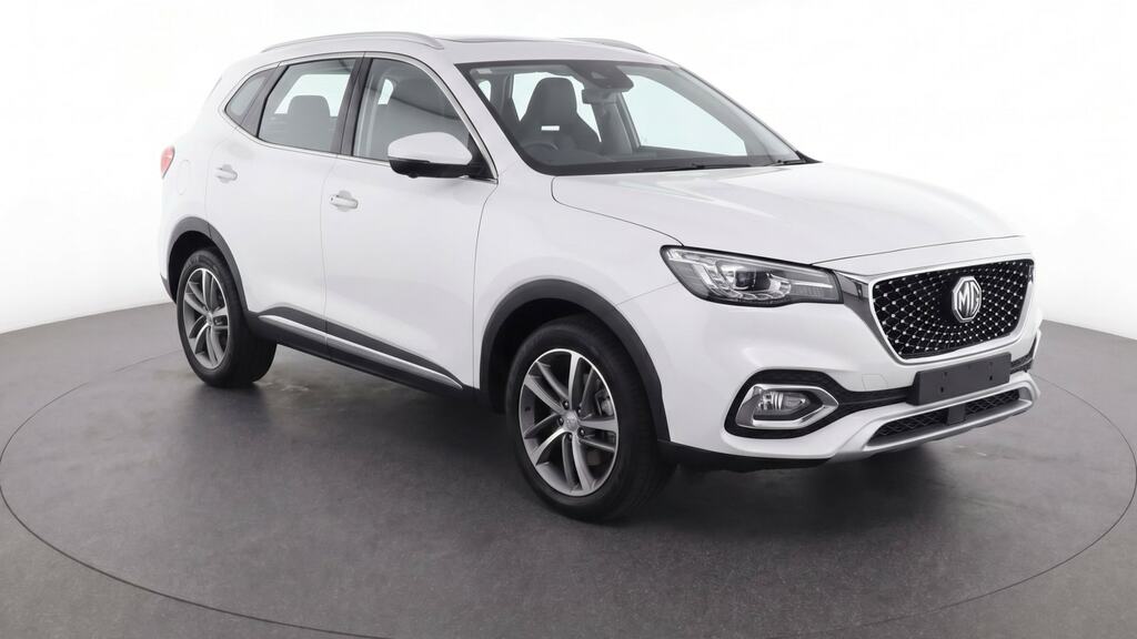 MG HS Suv White #1