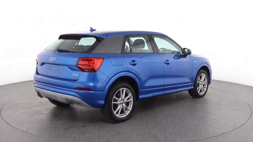 Audi Q2 Petrol White #4