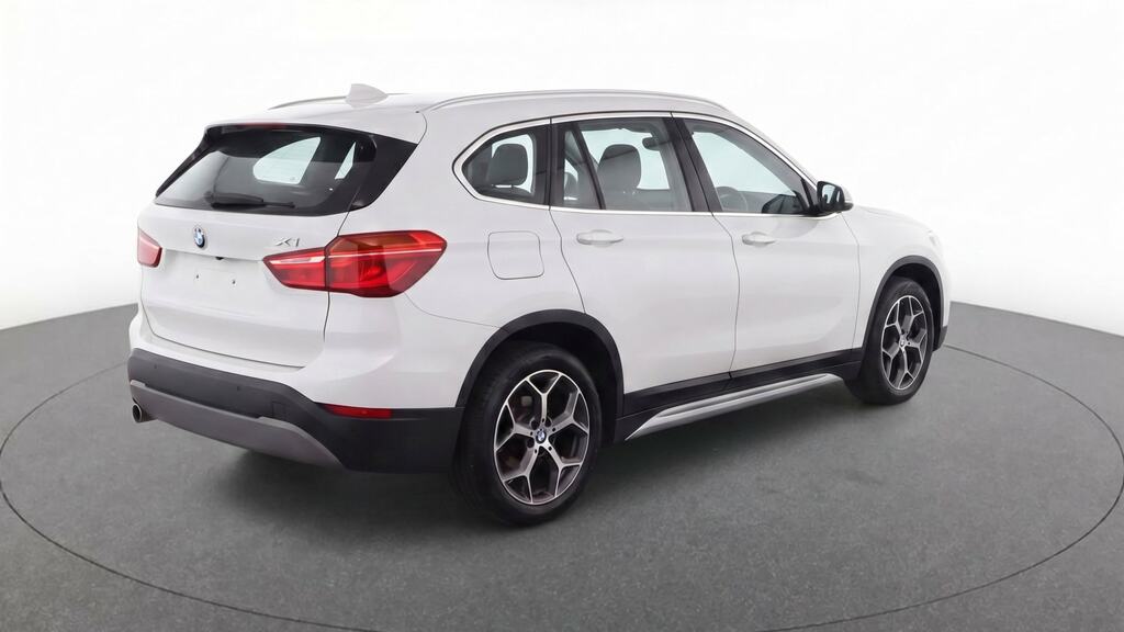 BMW X1 Xdrive 18D Xline Step White #4