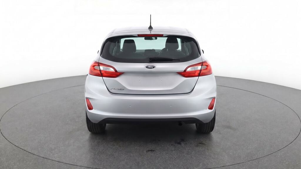 Ford Fiesta Hatchback Red #7