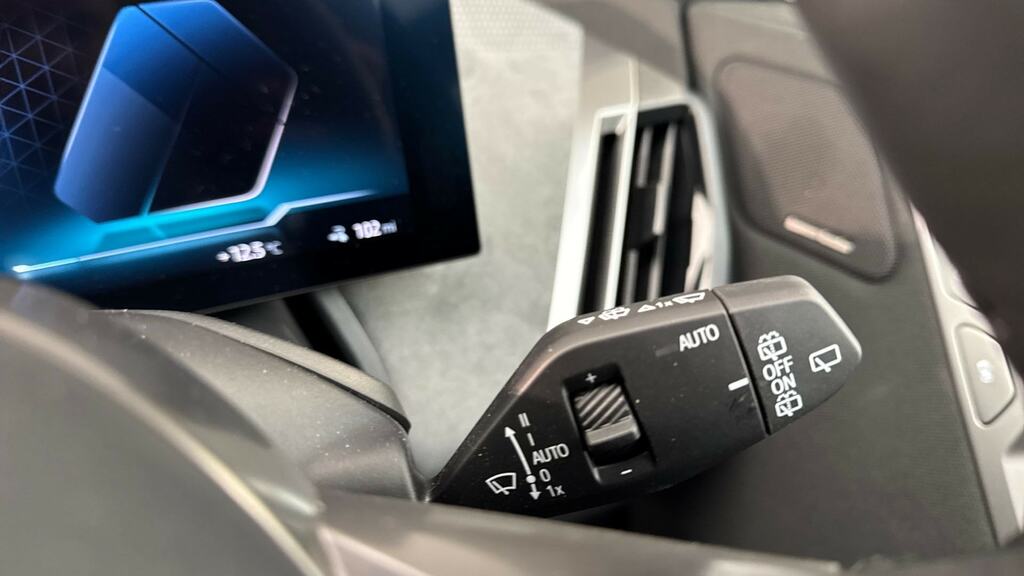 BMW iX M Sport Grey #32