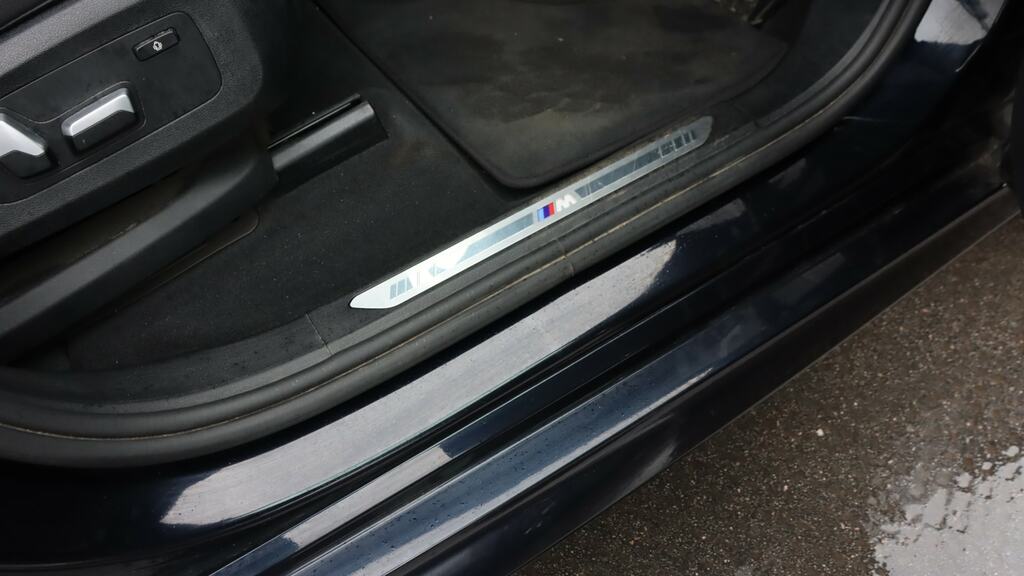 BMW X5  Black #31