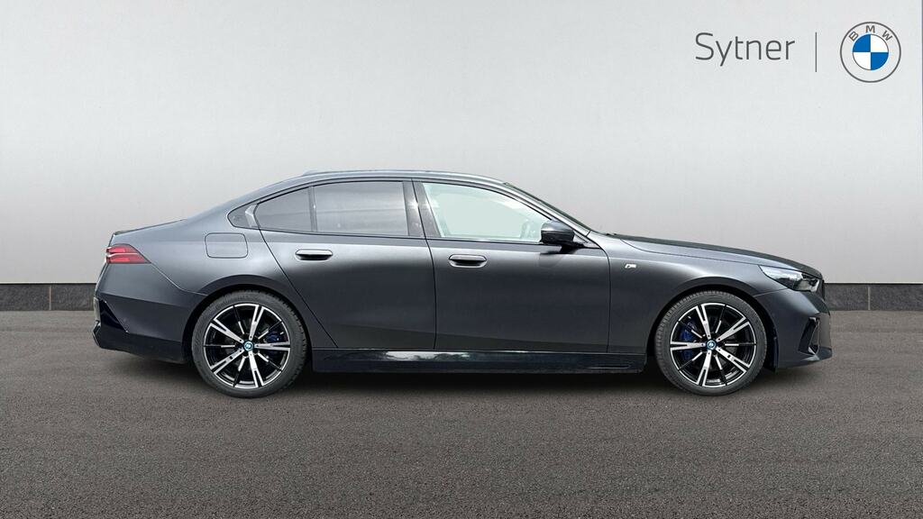 BMW i5 250Kw Edrive40 M Sport Pro 84Kwh Tech Grey #3