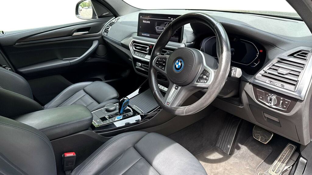 BMW iX3 210Kw M Sport Pro 80Kwh Black #6