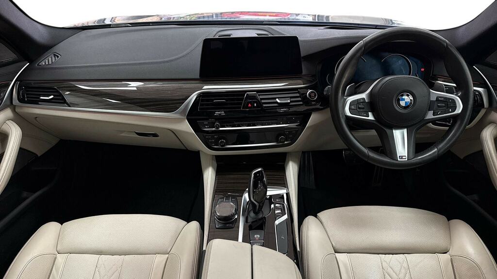 BMW 5 Series 540I Xdrive M Sport Tech Pack Grey #4