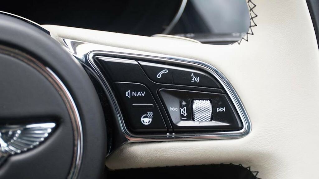 Bentley Bentayga 4L S Black #19