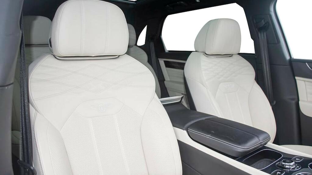 Bentley Bentayga 4L S Black #10