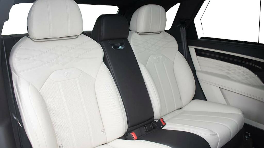 Bentley Bentayga 4L S Black #22