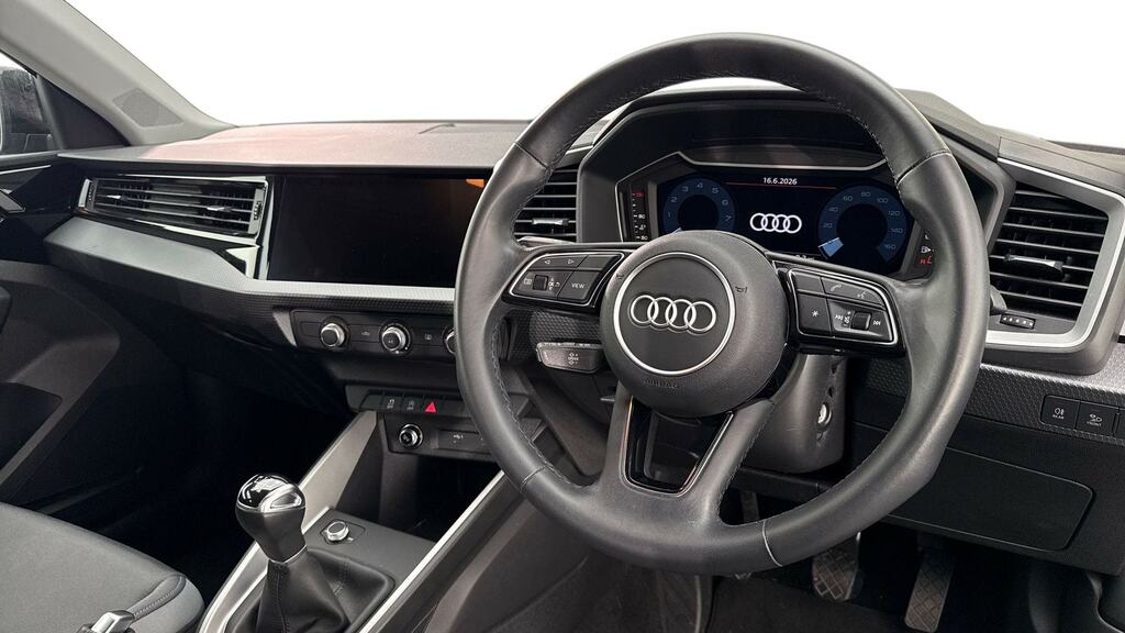 Audi A1 25 Tfsi Sport YC72TLZ Black #6