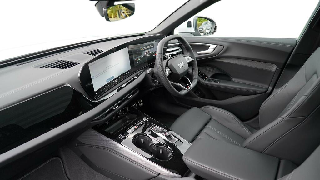 Audi A5 2.0 Tfsi 299 E Quattro S Line S Tronic White #2