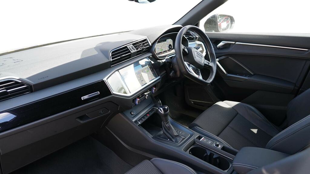 Audi Q3 35 Tfsi Black Edition S Tronic Cs Pack VO23JYN Blue #2