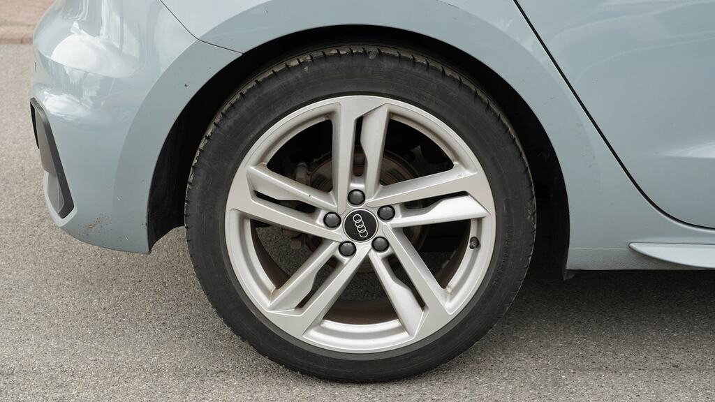 Audi A1 30 Tfsi 110 S Line YB23HNY Grey #5