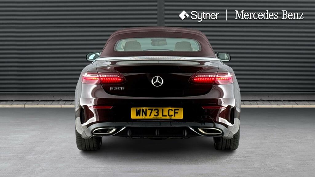 Mercedes-Benz E Class Amg Line Silver #9