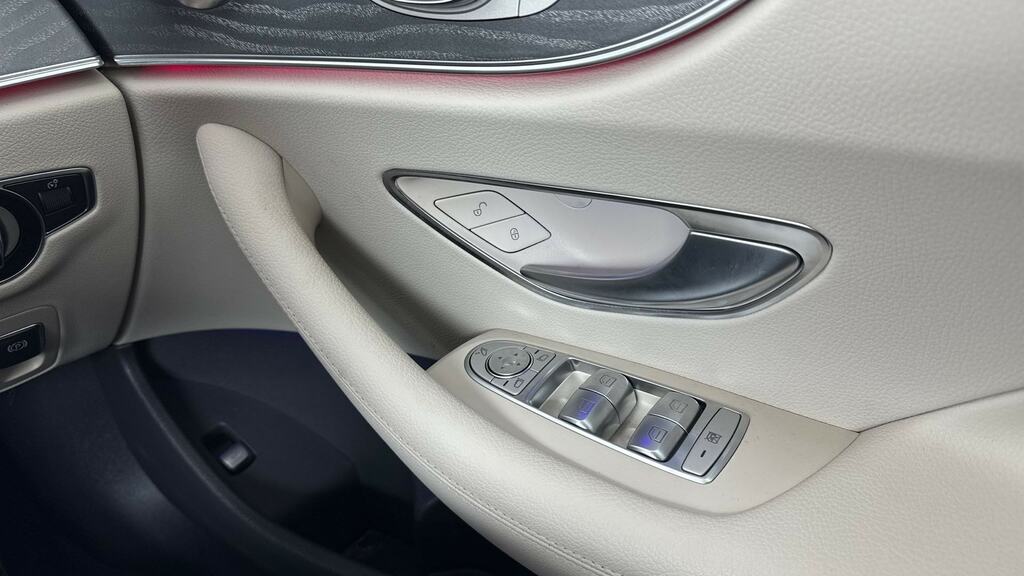 Mercedes-Benz E Class Amg Line Silver #34