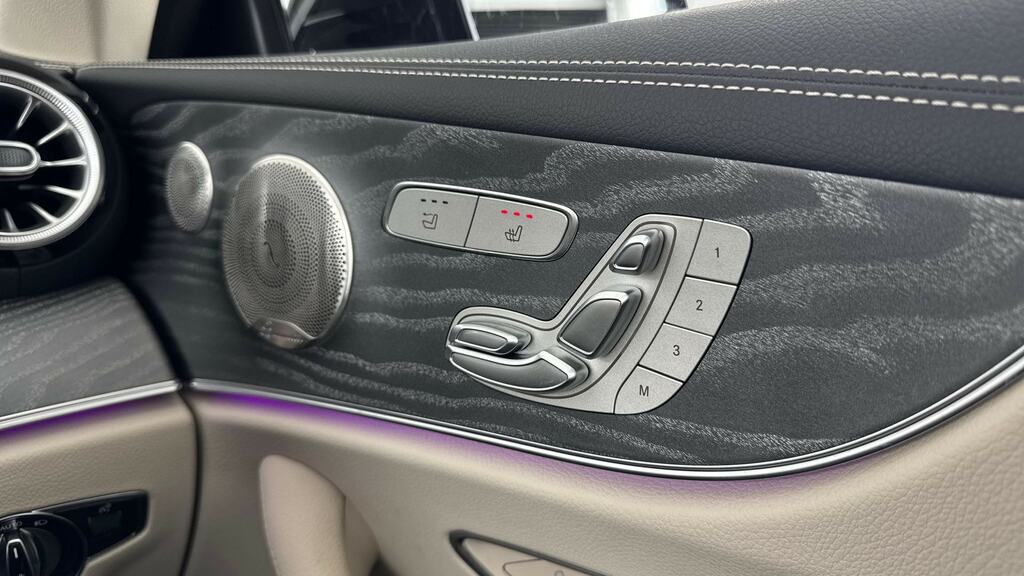 Mercedes-Benz E Class Amg Line Silver #31