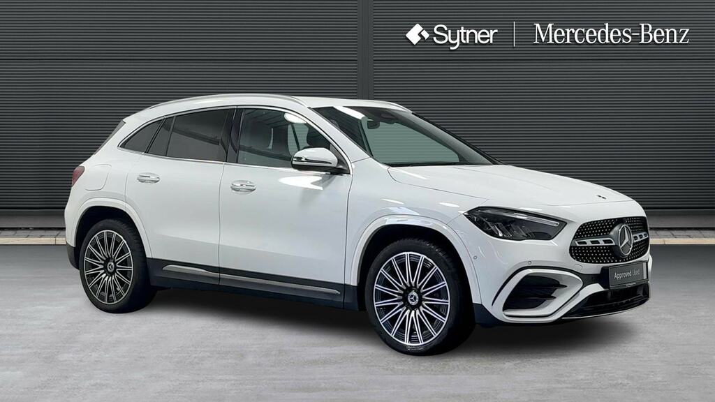 Mercedes-Benz GLA Class Gla 250E Amg Line Premium White