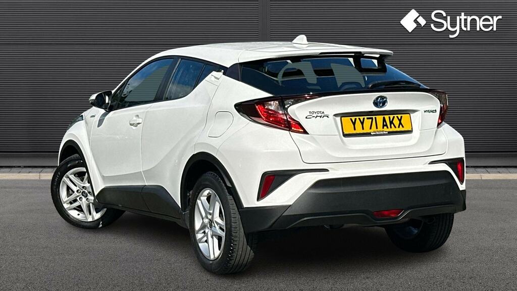 Toyota C-Hr 1.8 Hybrid Icon Cvt YY71AKX White #2