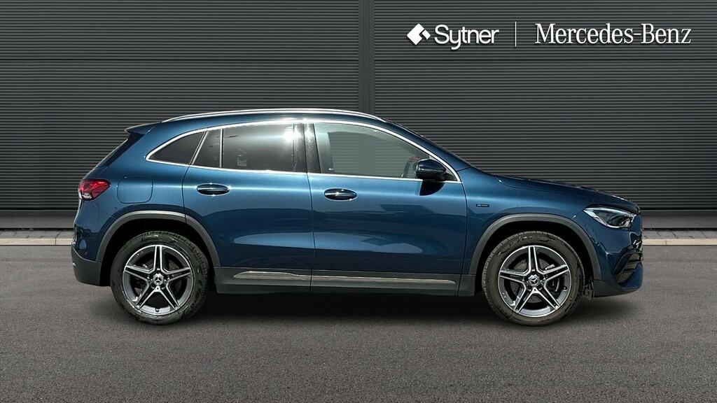 Mercedes-Benz GLA Class Gla 250E Exclusive Edition Premium Plus Blue #4