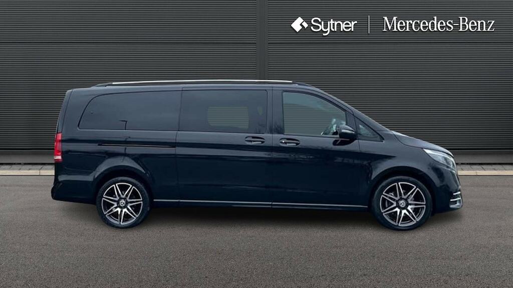 Mercedes-Benz V Class V300 D 237 Amg Line 9G-tronic Extra Long Black #4