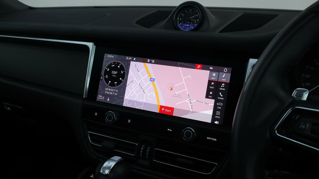 Porsche Macan S Silver #13