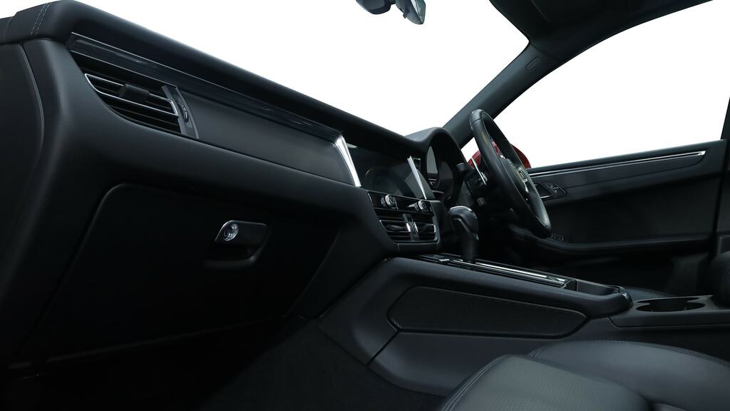 Porsche Macan S Silver #9