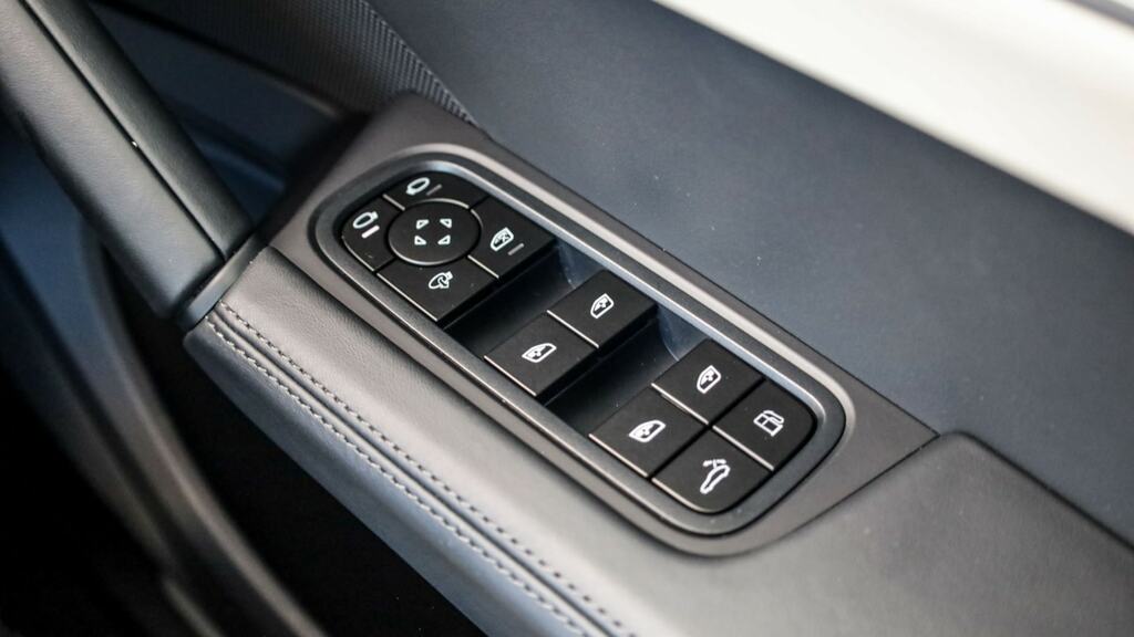 Porsche Cayenne Tiptronic S JSZ9112 #25