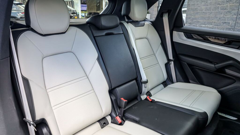 Porsche Cayenne Tiptronic S JSZ9112 #27