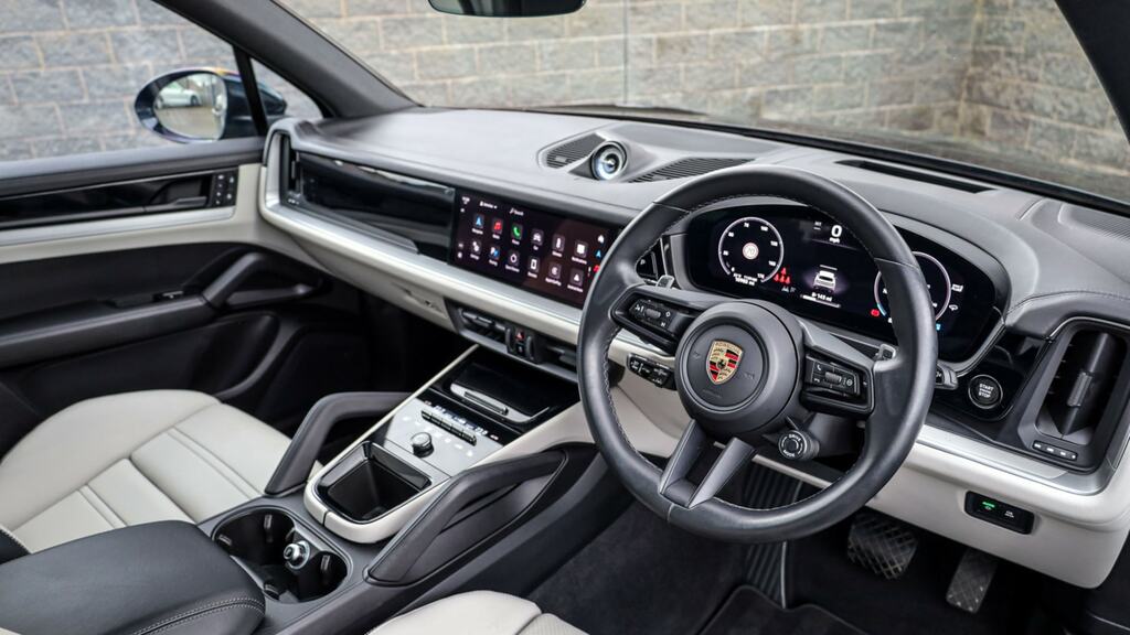 Porsche Cayenne Tiptronic S Black #5