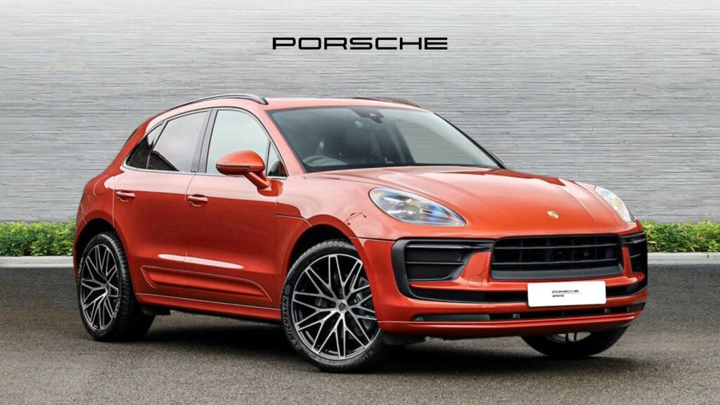 Porsche Macan 5dr Pdk Orange