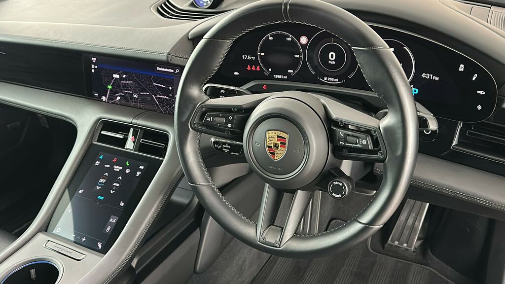 Porsche Taycan 4S 2025 Blue #31