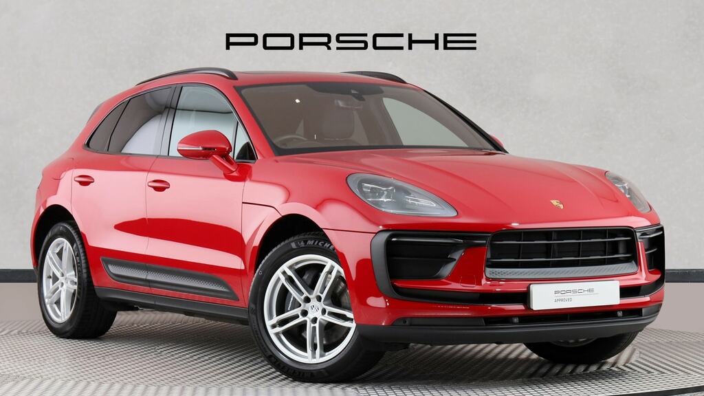 Porsche Macan 5dr Pdk RE74UWJ Red
