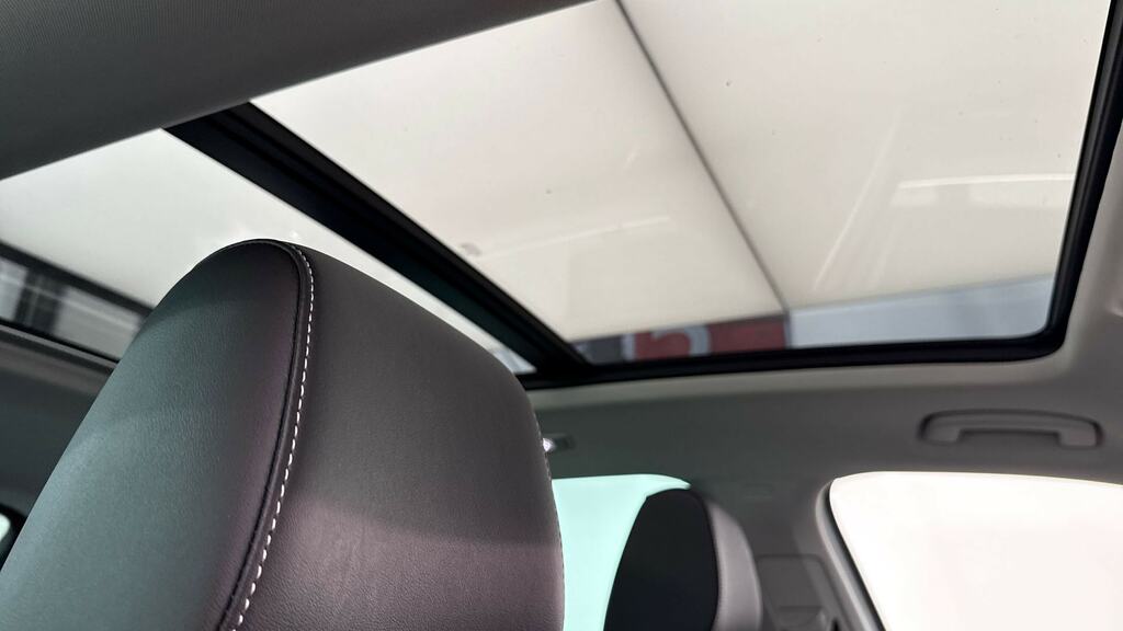 Skoda Superb 2L Se Technology Black #21