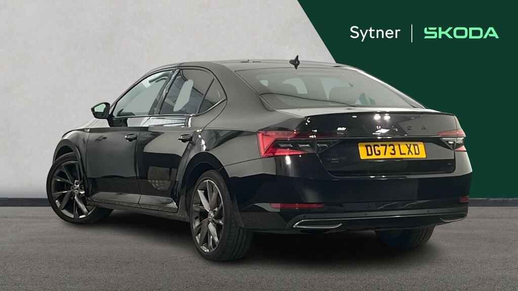 Skoda Superb 2.0 Tdi Cr Sport Line Plus Dsg 7 Speed DG73LXD Black #3