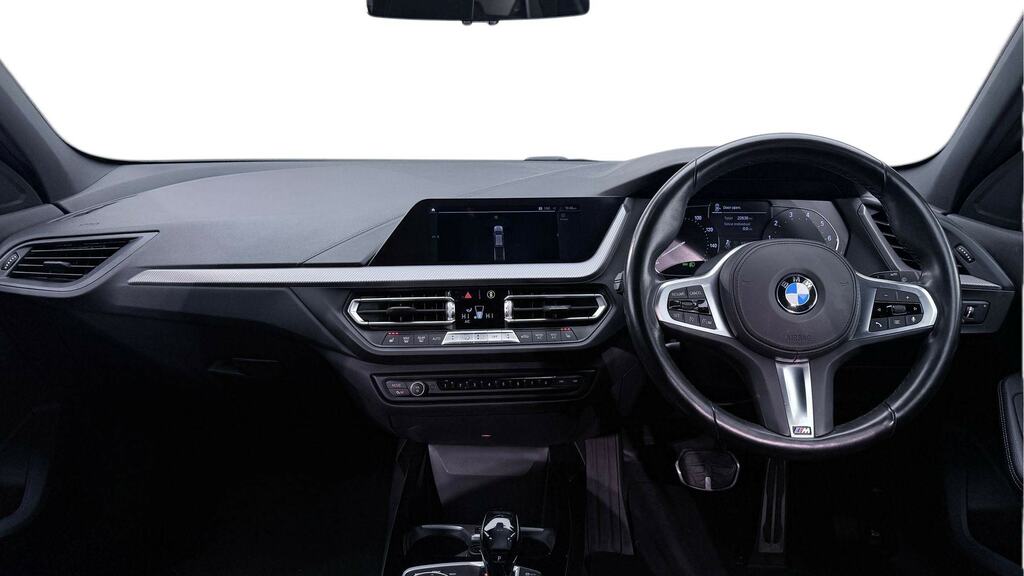 BMW 1 Series 118I 136 M Sport Step White #4
