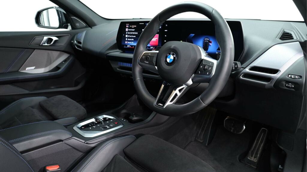 BMW 1 Series 120 M Sport Step YJ25TEH Black #6