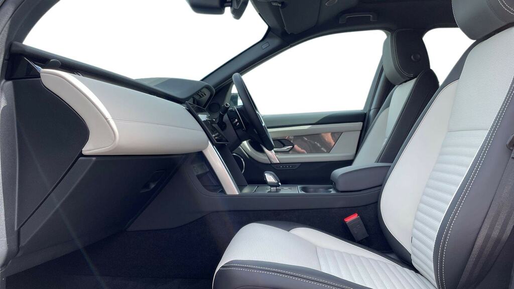 Land Rover Discovery Sport 1.5 P270e Dynamic Hse 5 Seat Grey #3