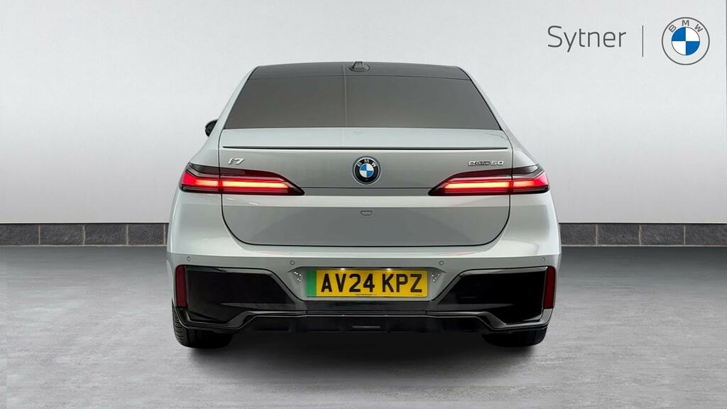 BMW i7 I7 M70 Xdrive Blue #15