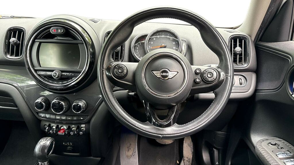 Mini Countryman 1.5 Cooper All4 Techchili Pack White #5