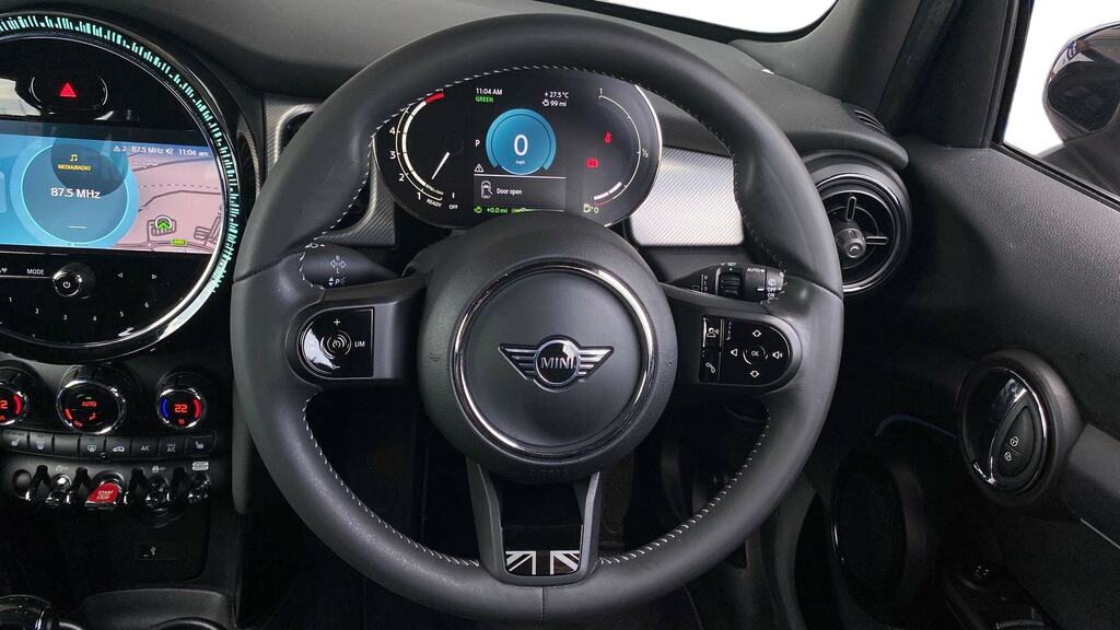 Mini Hatch 1.5 Cooper Exclusive Comfortnav Pack CP71HZT Grey #5